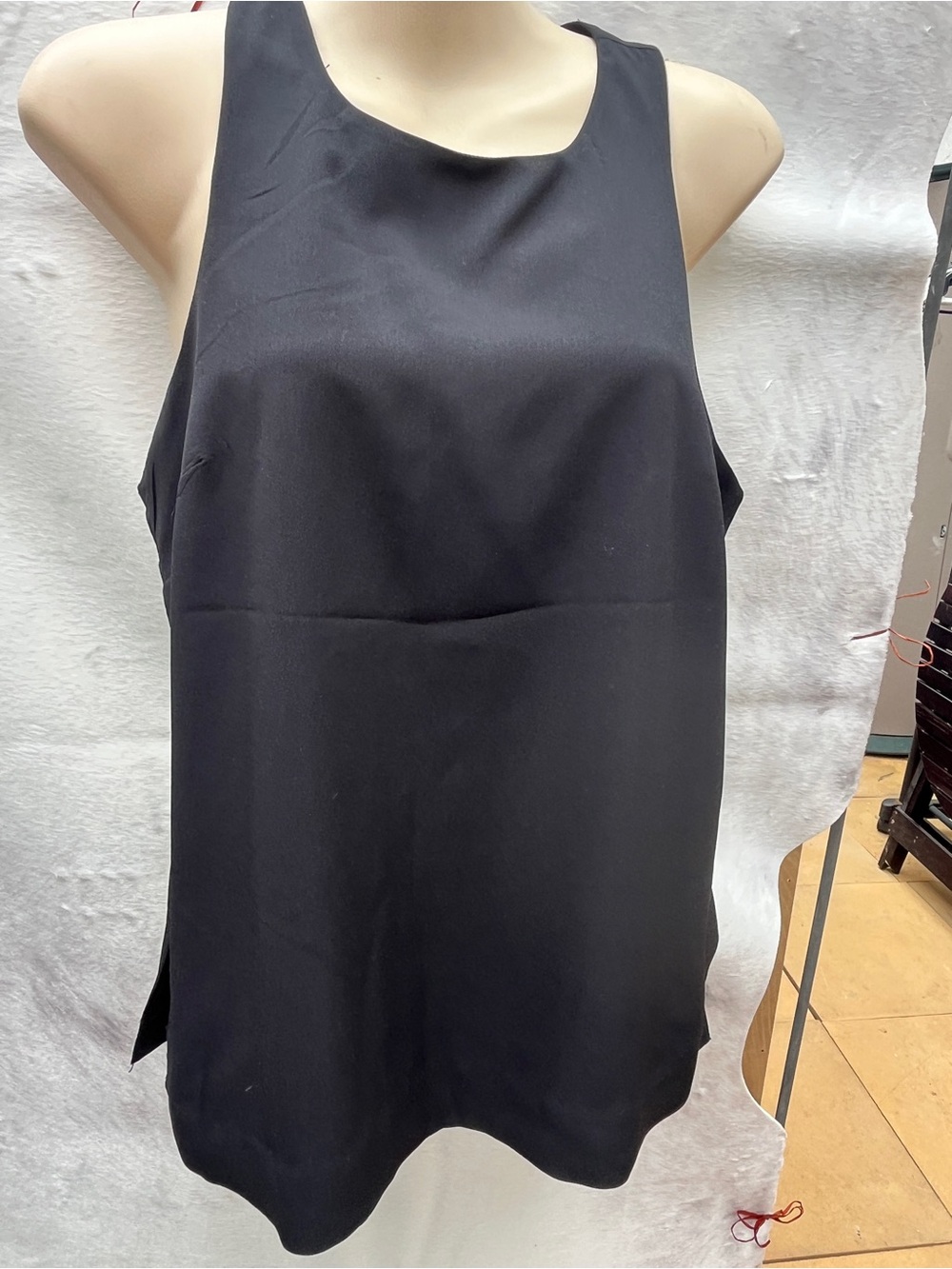 Banana Republic Black Sleeveless Crewneck Tank